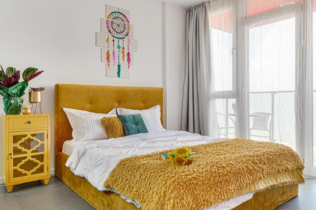 Dodi Studio Compact Arad Exterior foto